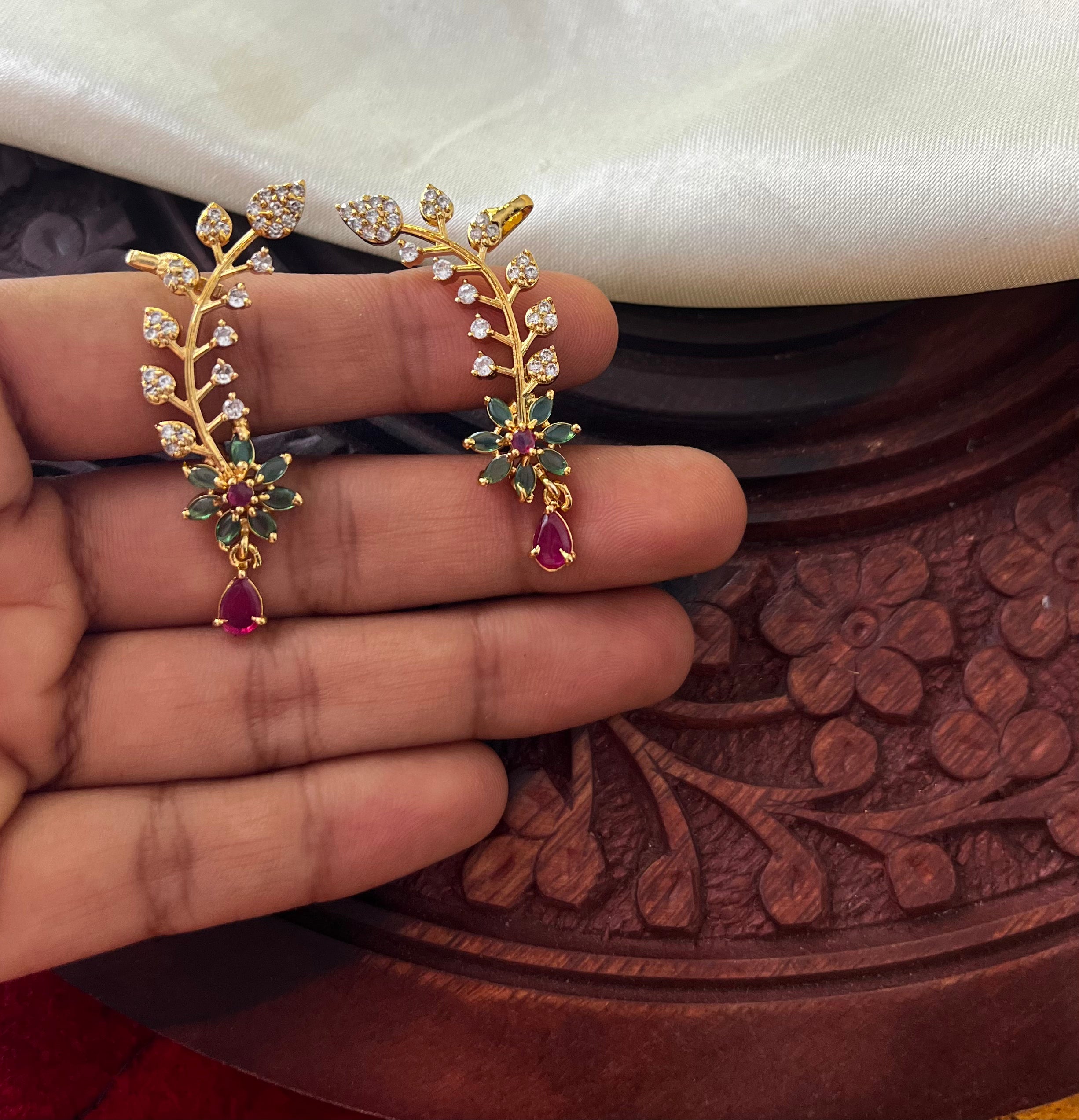 Green and pink Flower Earcuff ER2031