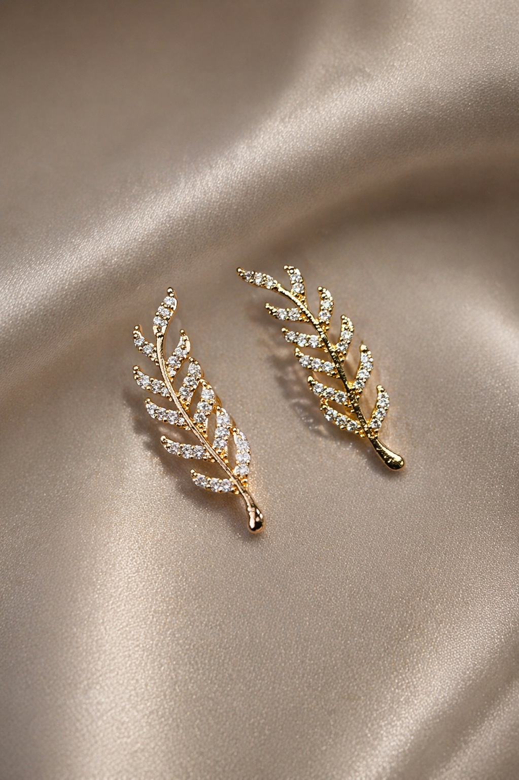Leafy leaf earcuff ER2026