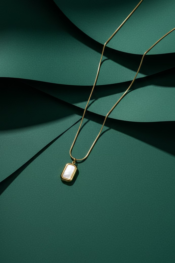 White Marble Pendant ATN63