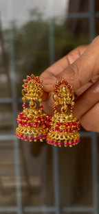 Lakshmi kemp crystal ER1075