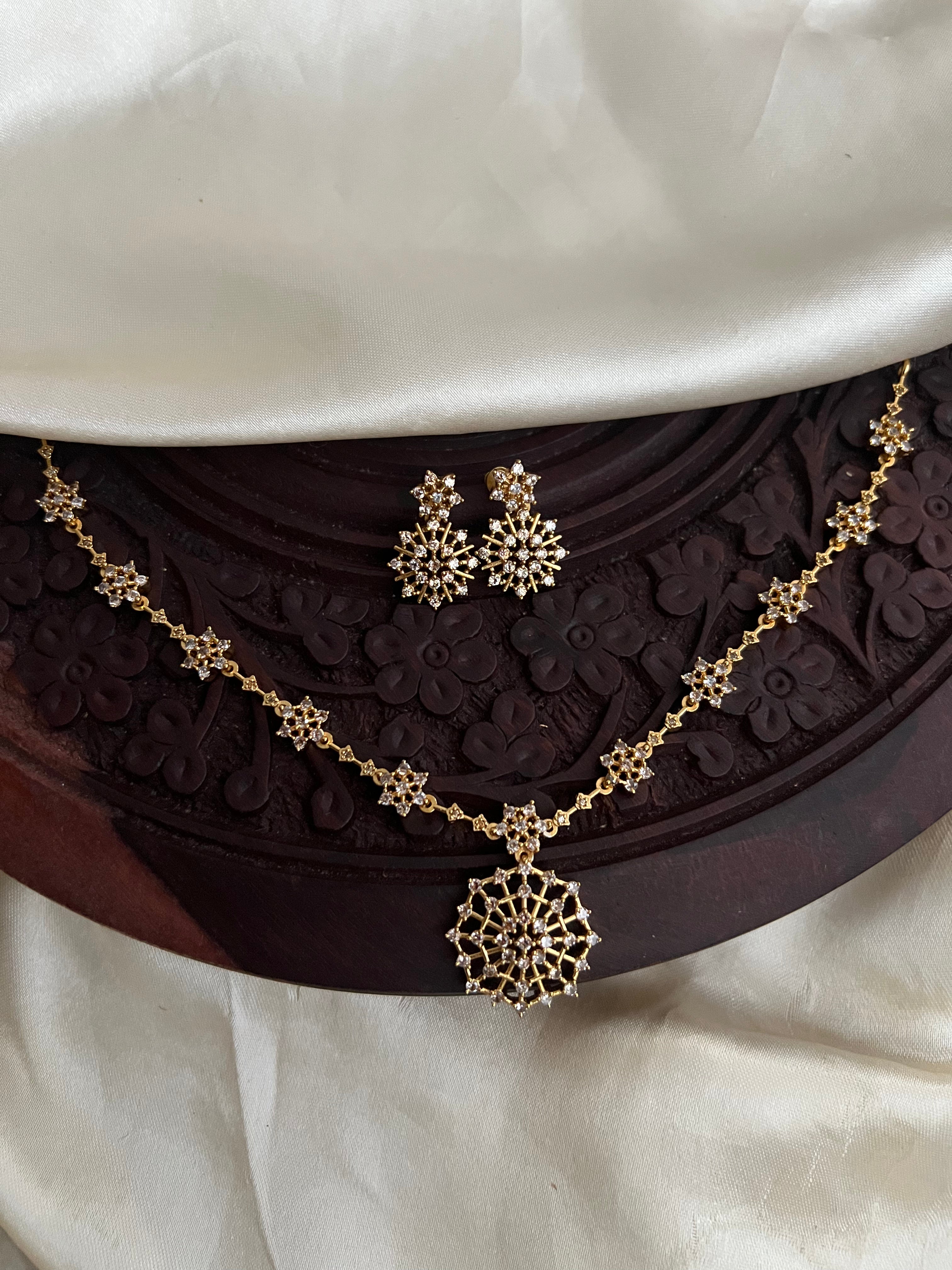 Dimond replica necklace Nk2078