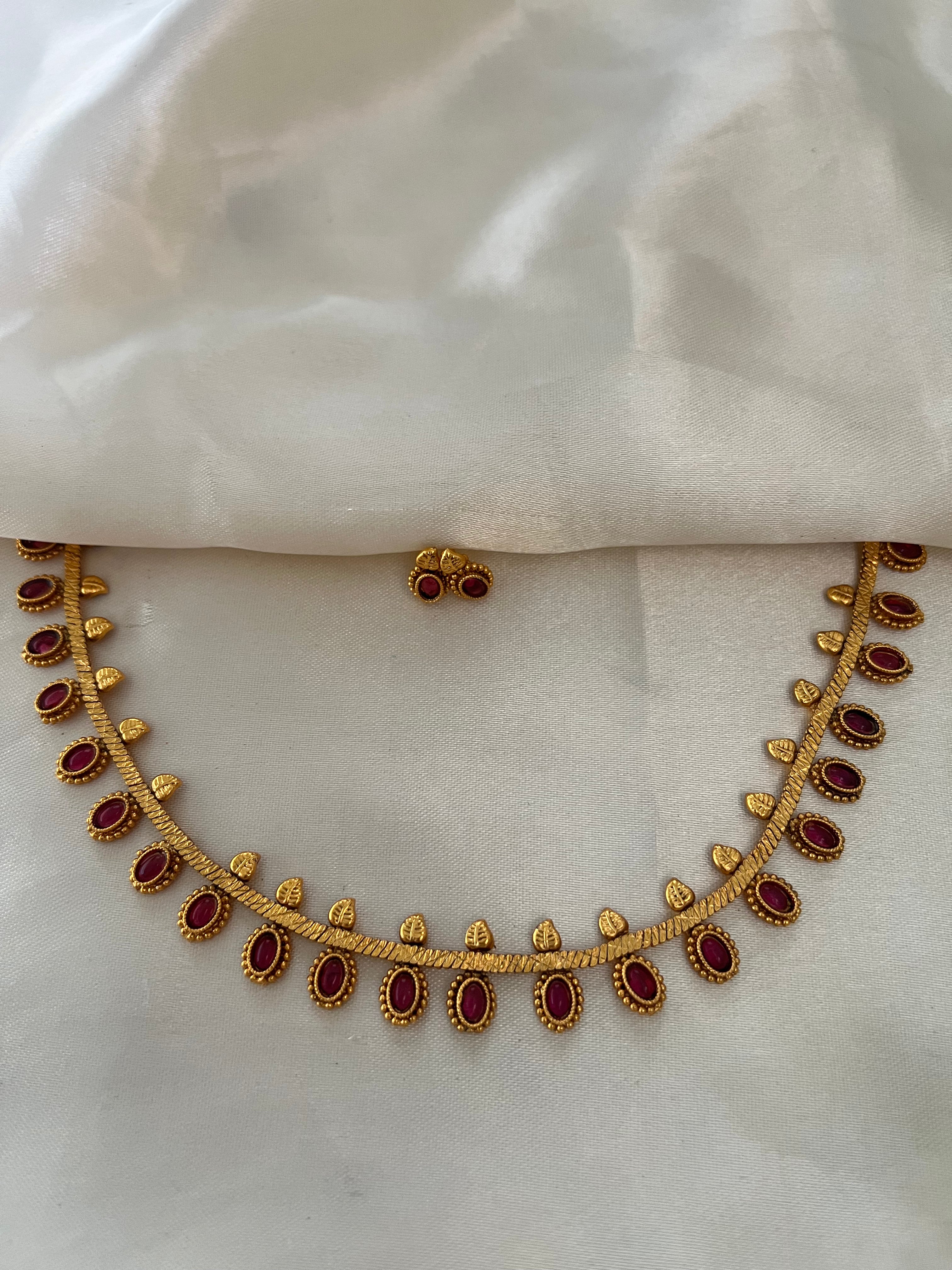 Teardrop necklace NK1018