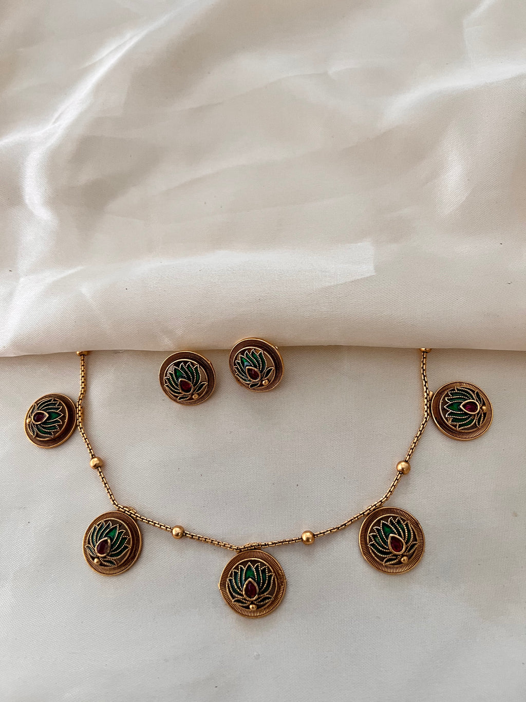 Lotus coin Necklace NK1016