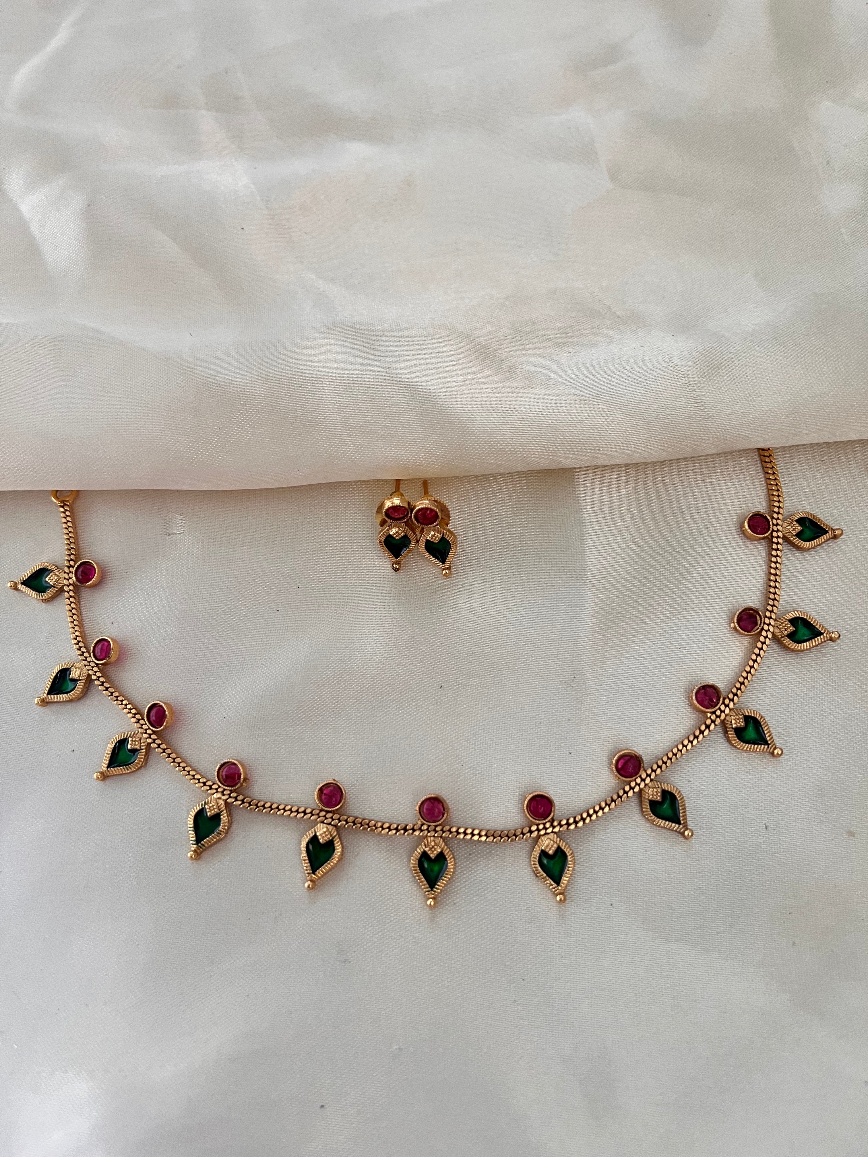 Small Palakka necklace NK1020