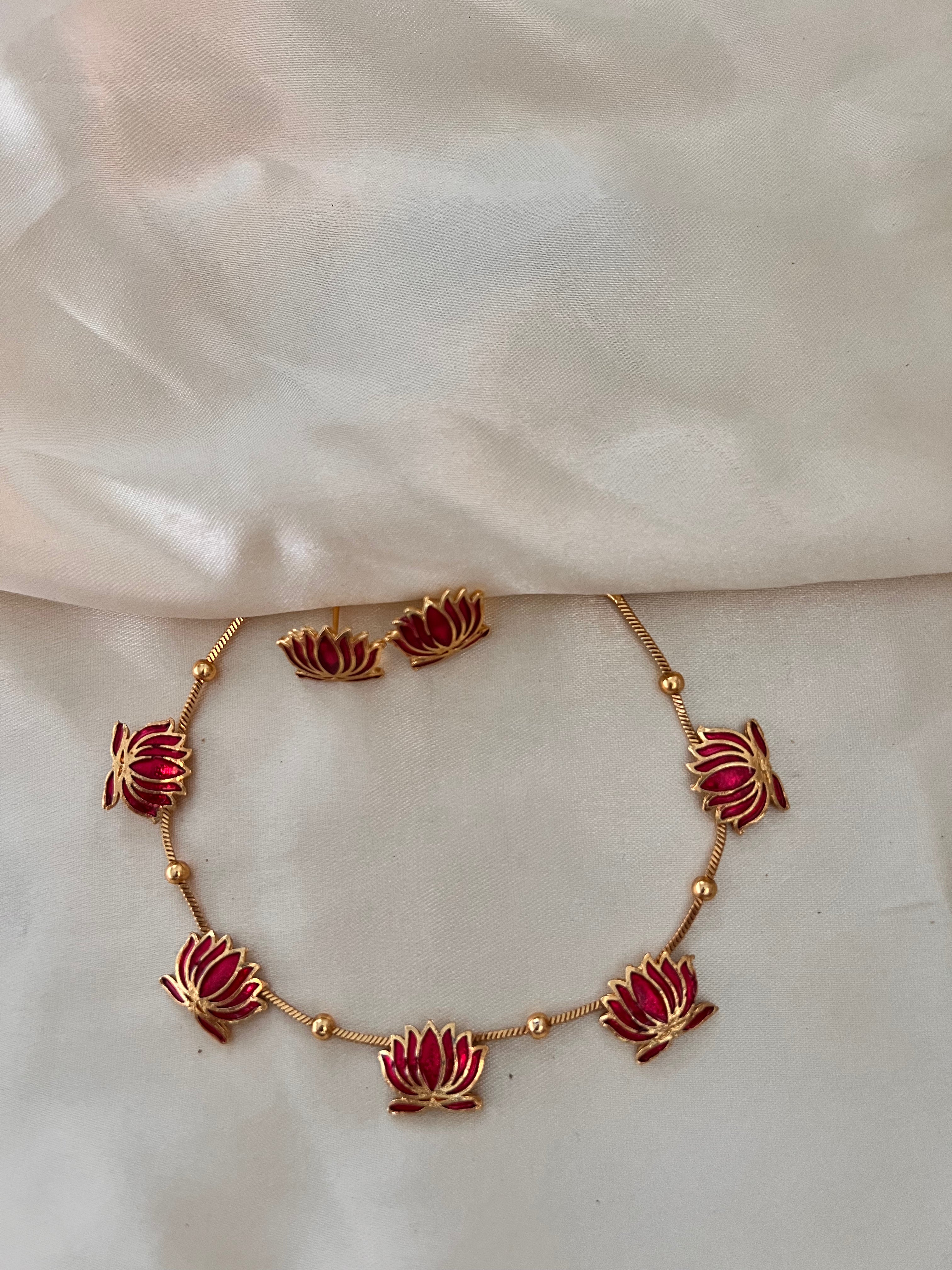 Red lotus necklace NK1030