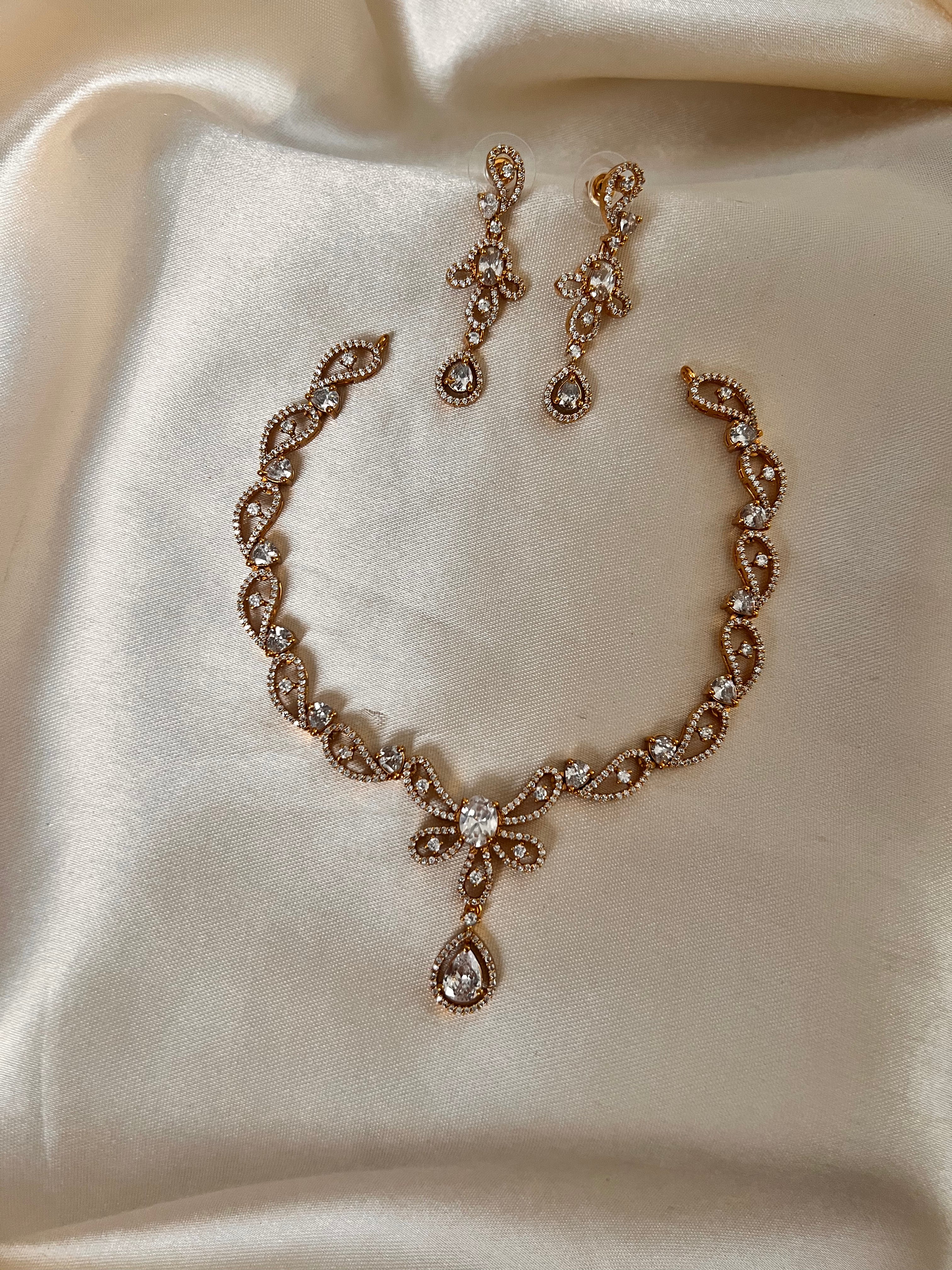 AD stone petal necklace NK1036