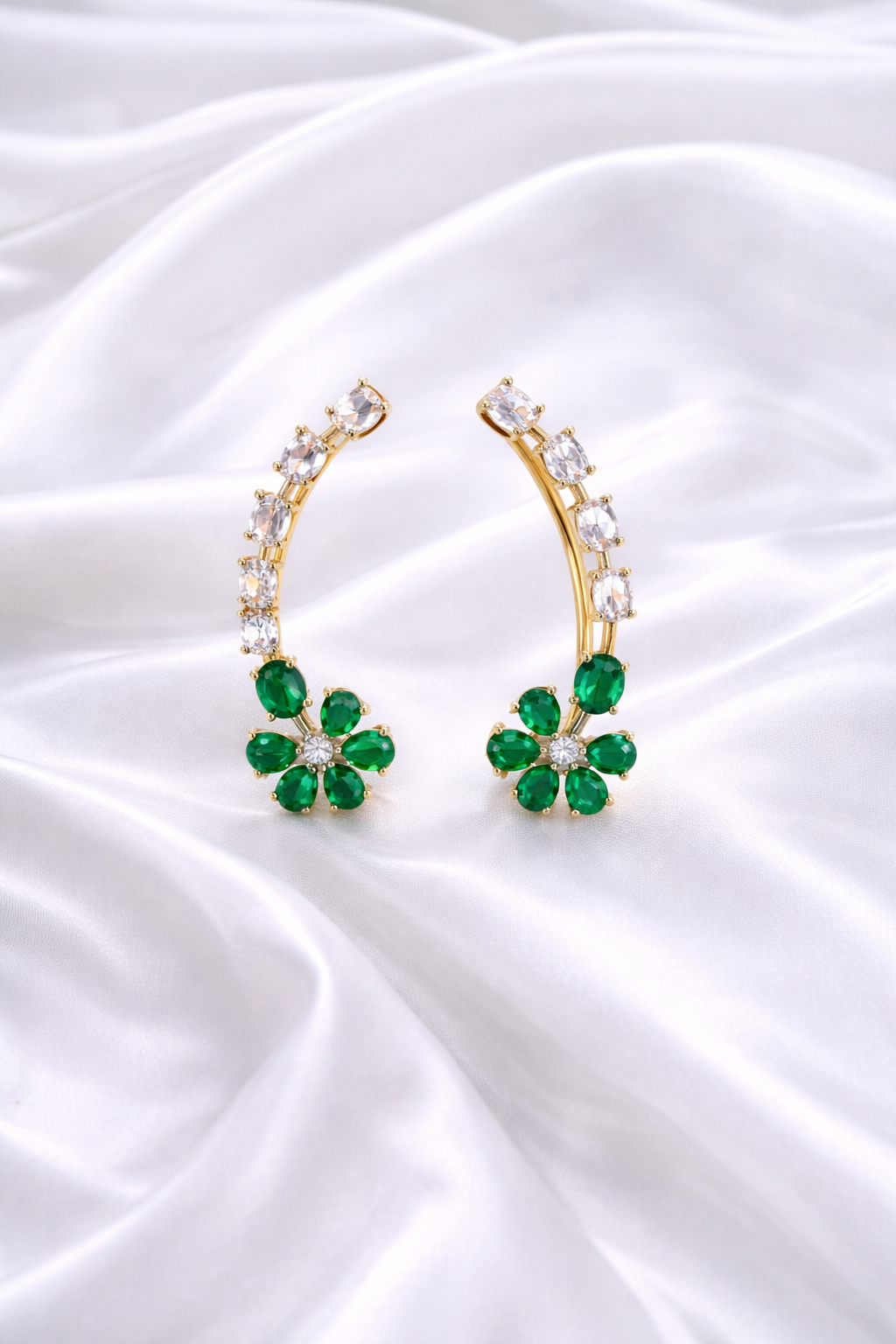 Victorian stone Earcuff ER2024